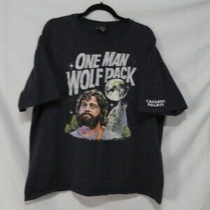 CAESERS size 2XL Dark Navy Blue One Man Wolf Pack Caesar's Palace Graphic Tee